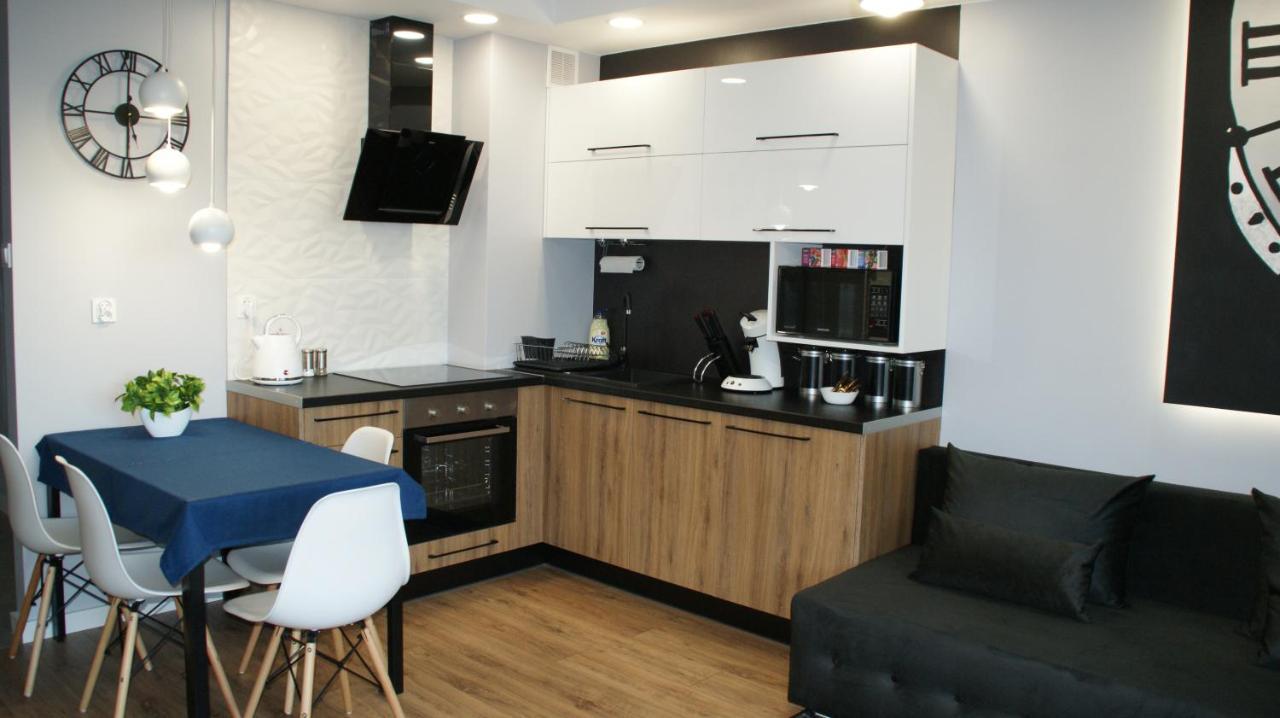 Apartament Zegar 24H Apartman Białystok Kültér fotó
